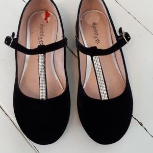 Black velvet shoes with rhinestones.  Size 2 girls
